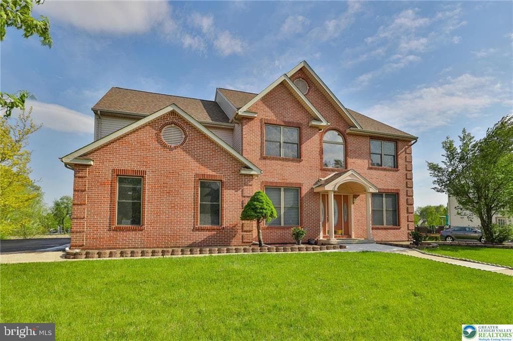 330 Indigo Way photo 3