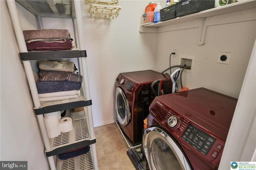 330 Indigo Way photo 65