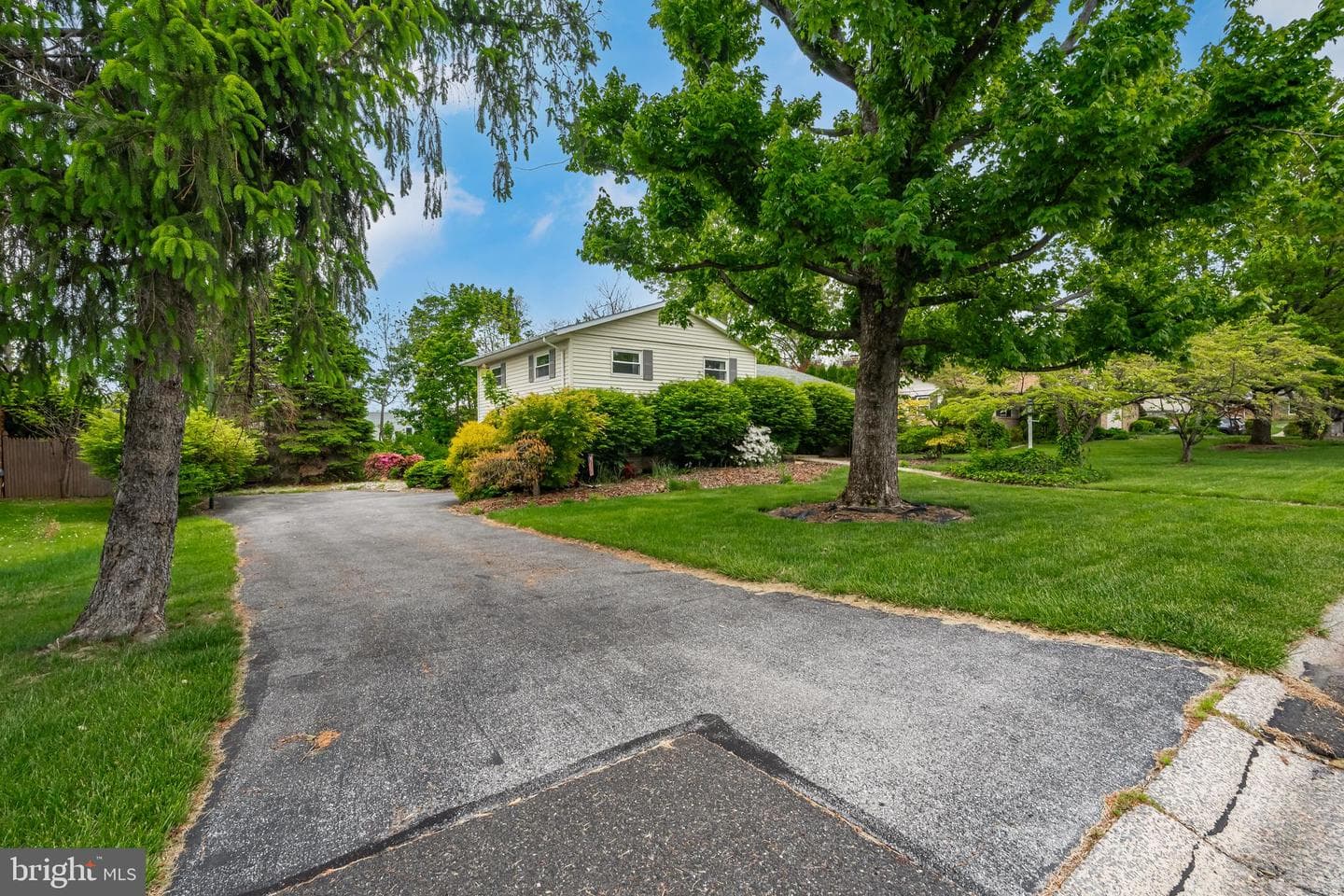 5131 Fairlawn Road photo 39