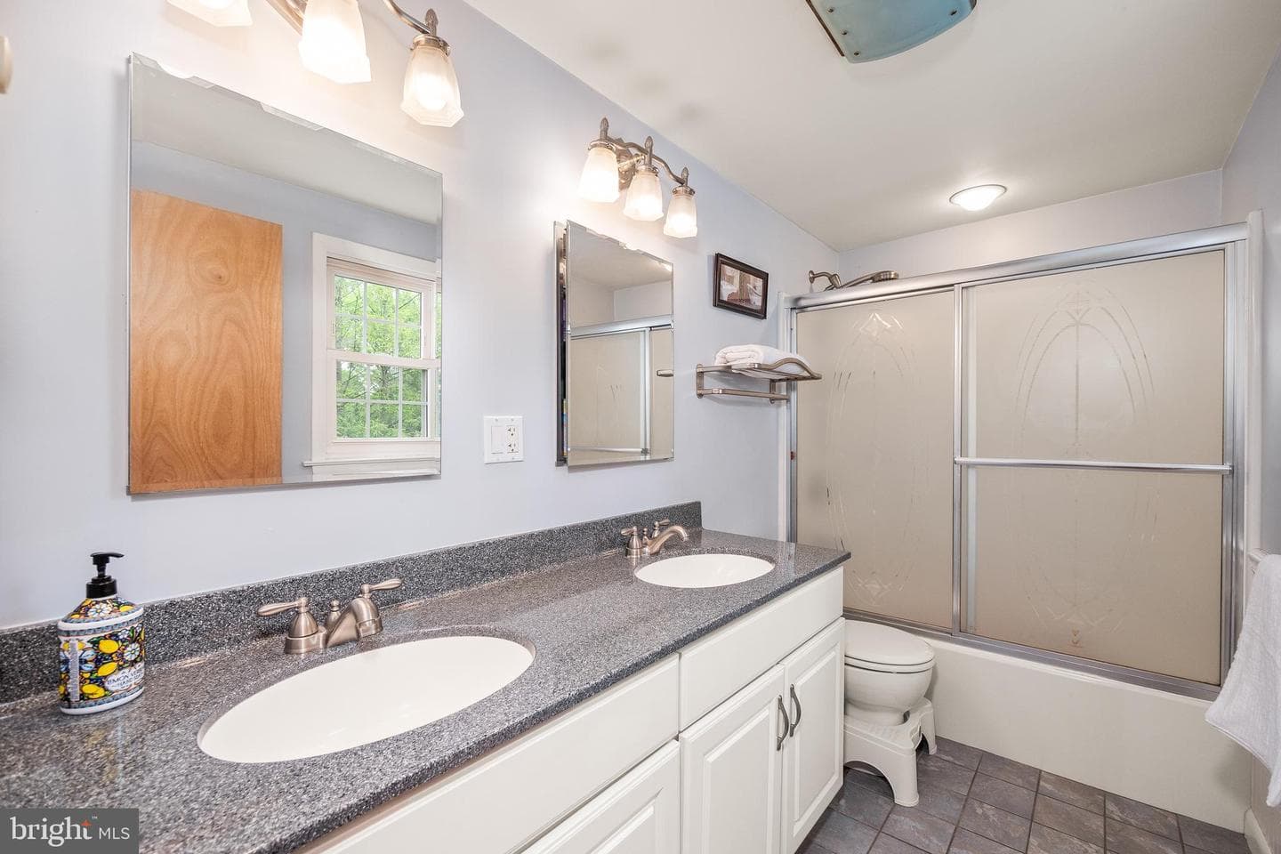 814 S Hays Street photo 22