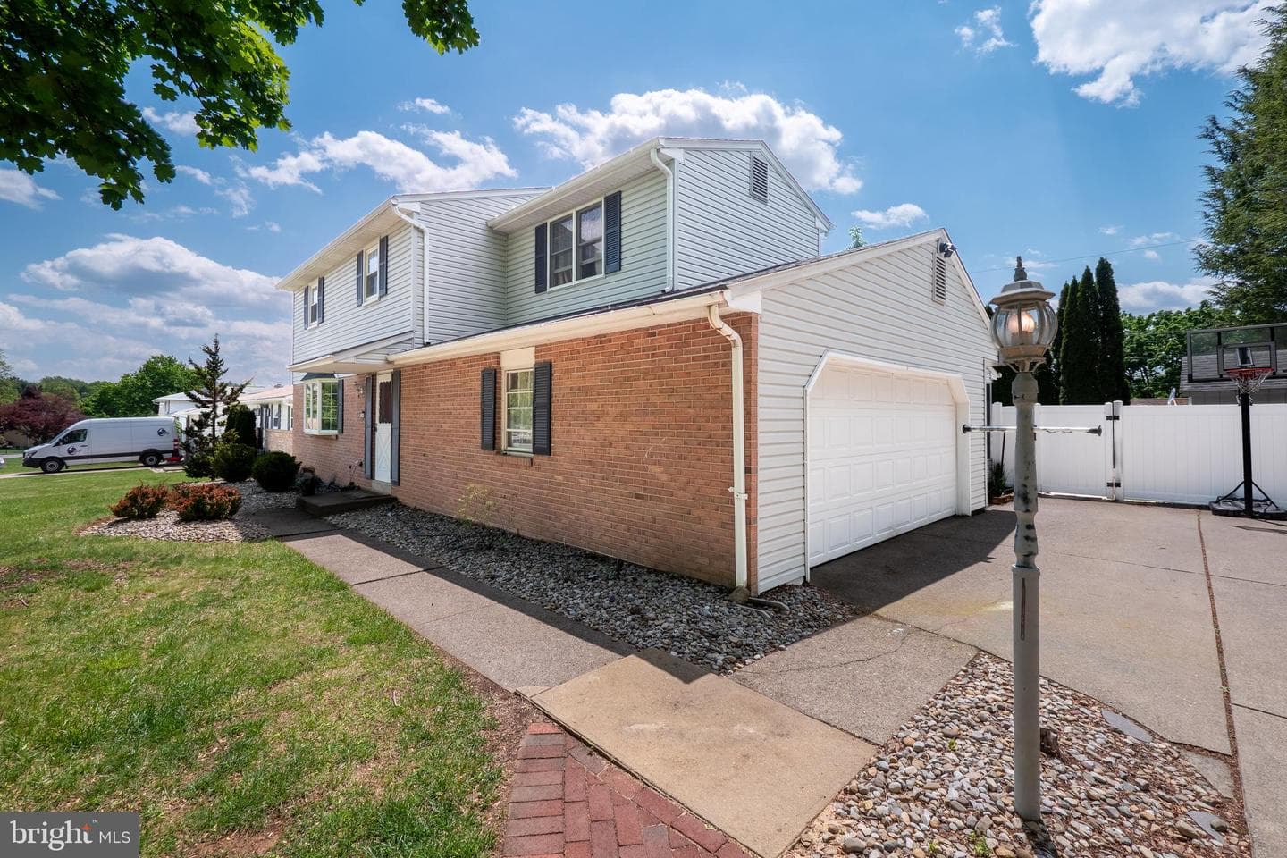 814 S Hays Street photo 35