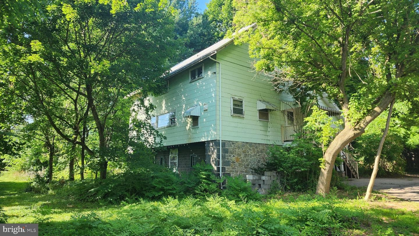 3733 Lanark Road photo 3