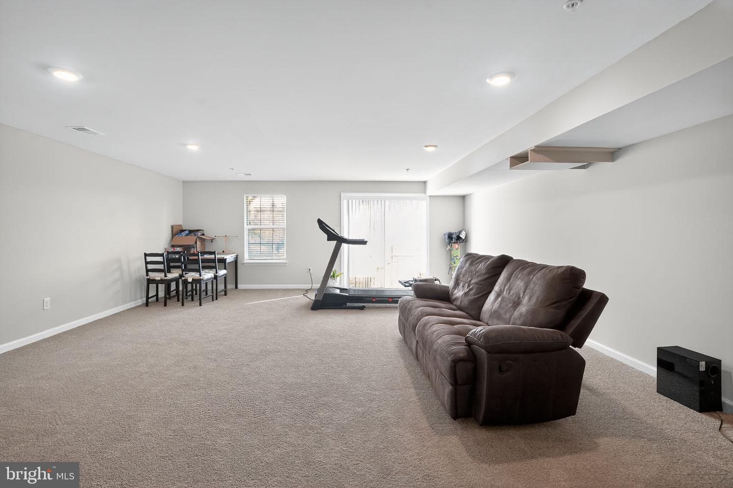 1047 Turnstone Drive photo 4