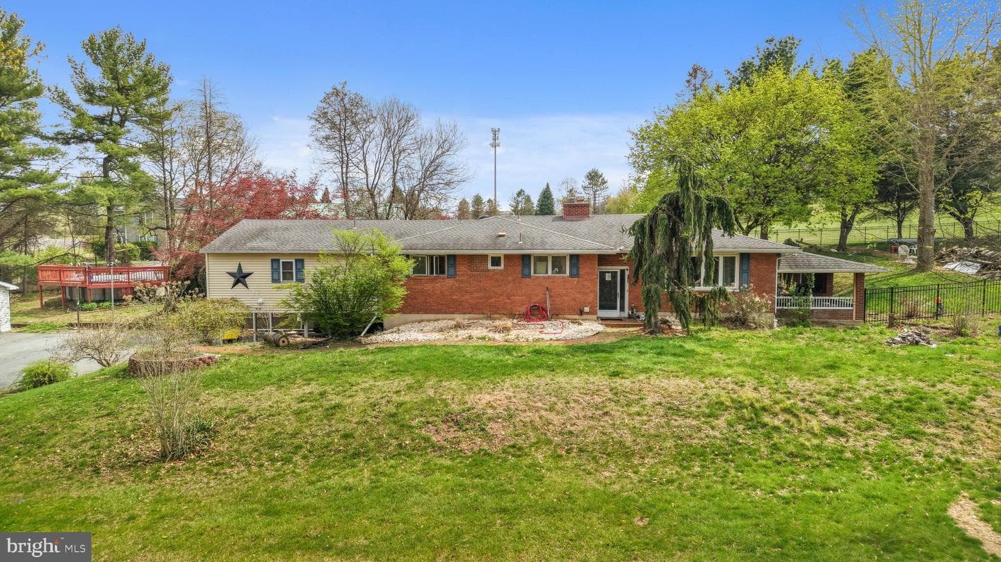 1042 Neffs Laurys Road photo 28