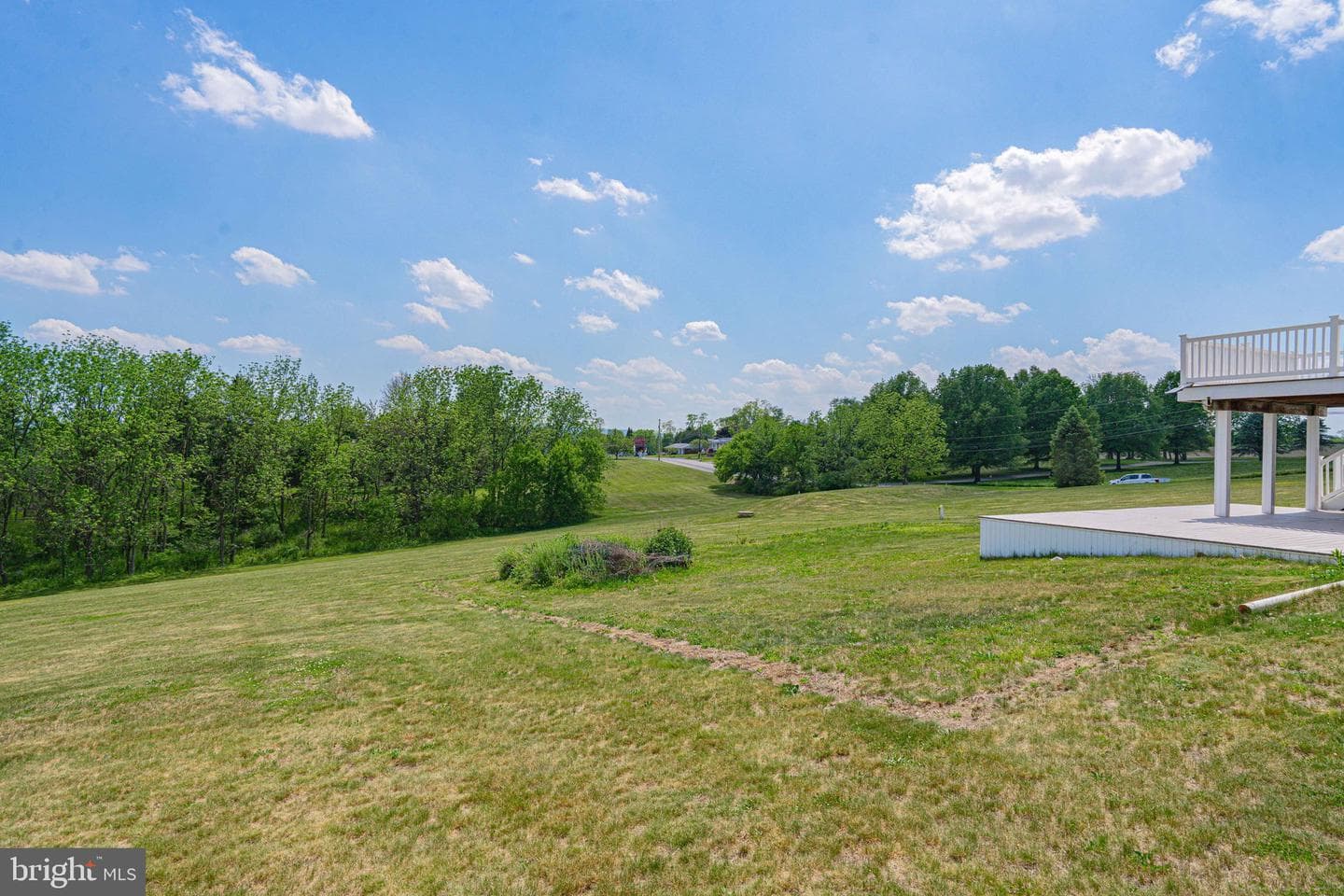 385 Farmington Road photo 56