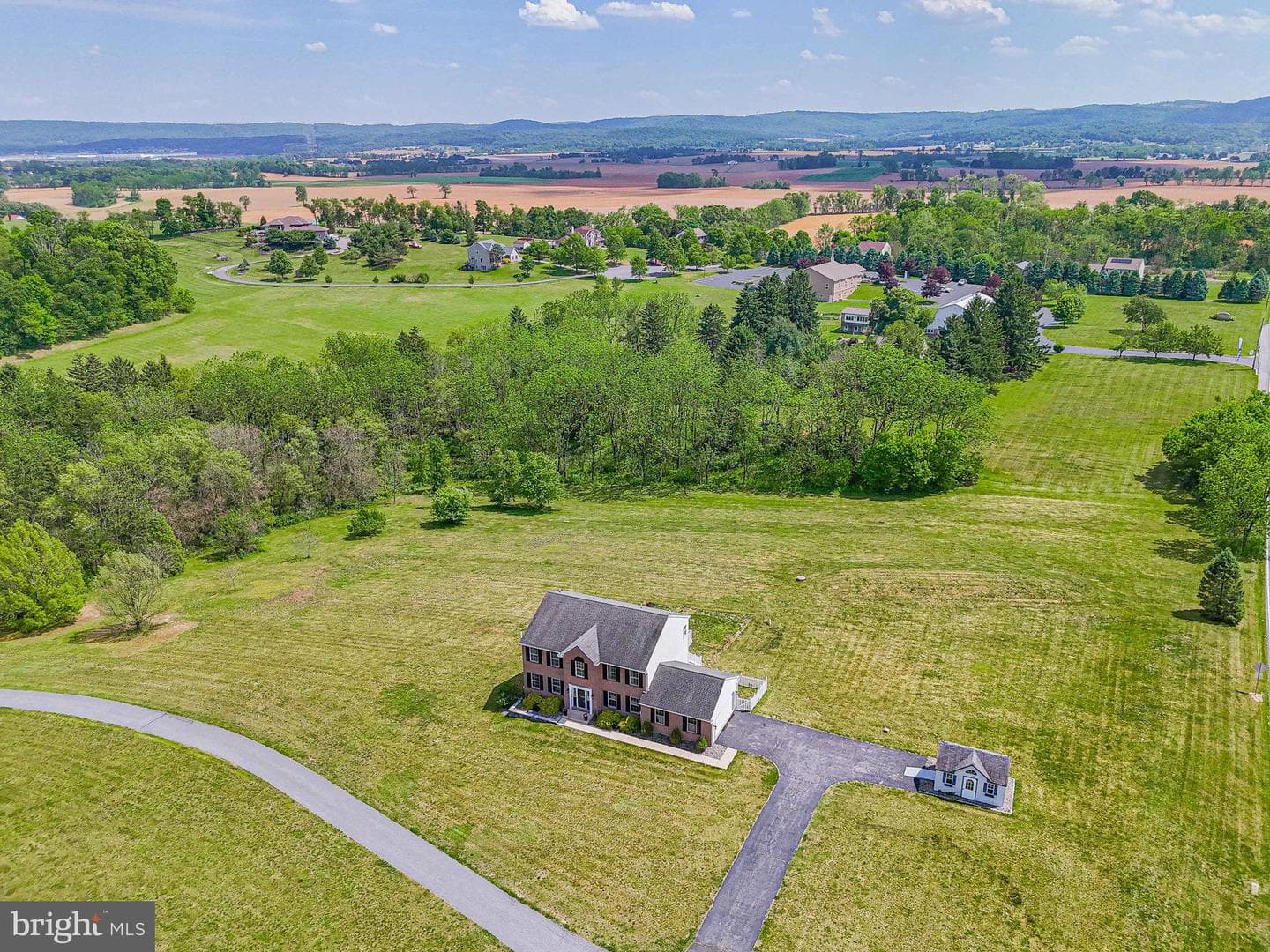 385 Farmington Road photo 7