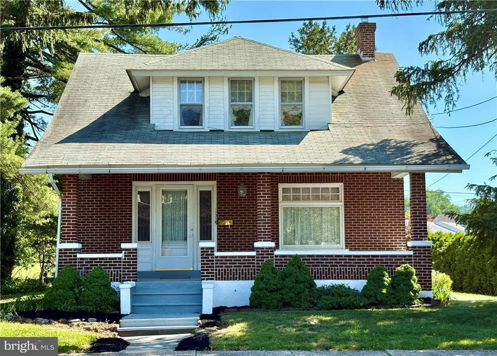 1731 Chapel Ave