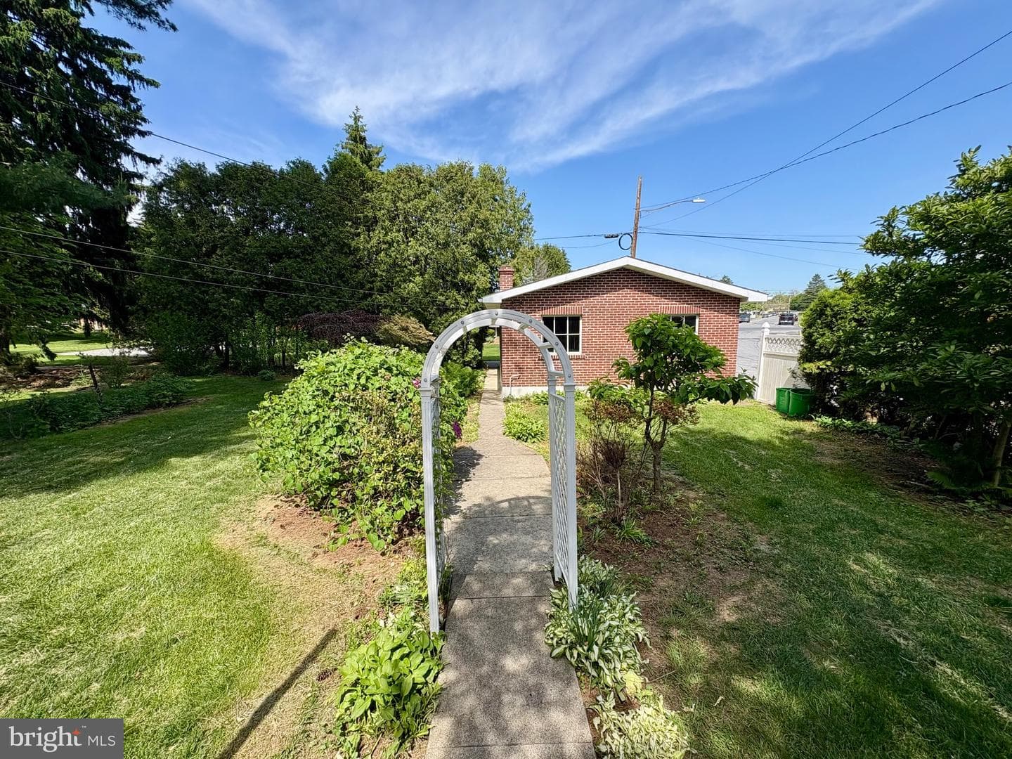 1731 Chapel Avenue photo 30