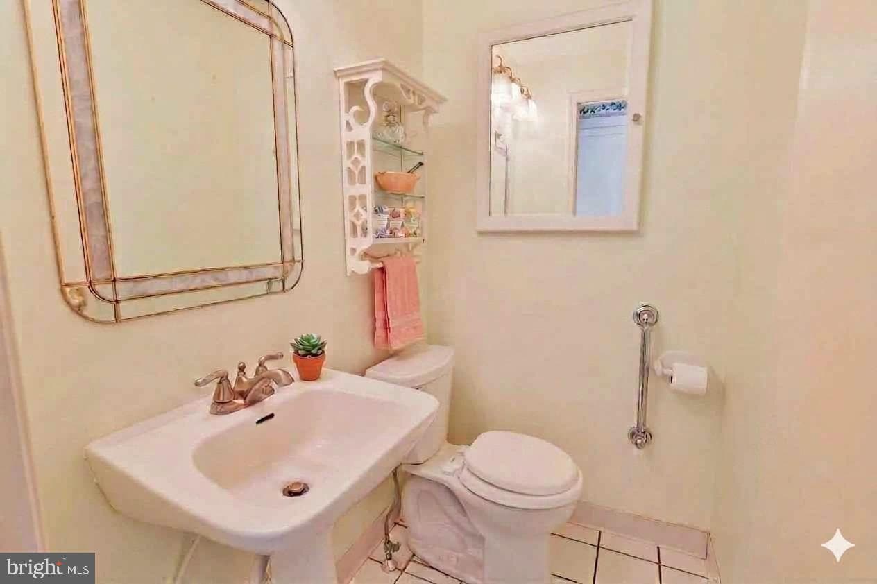 5662 Oak Lane photo 12