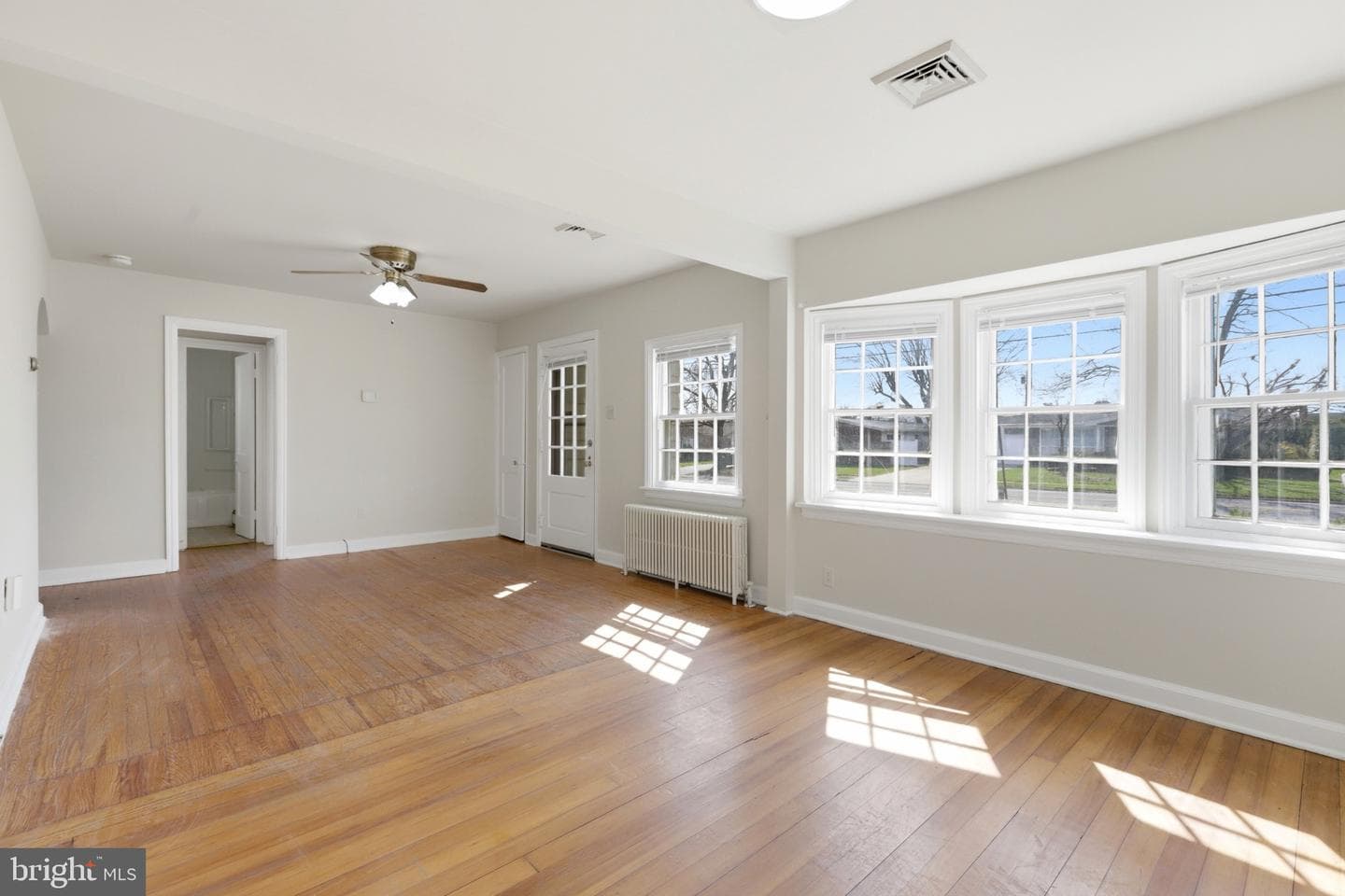 1224 Eaton Avenue photo 11