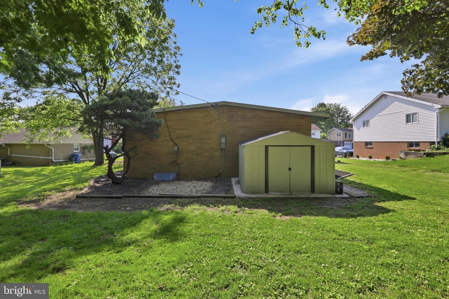 1115 N 38th Street photo 30