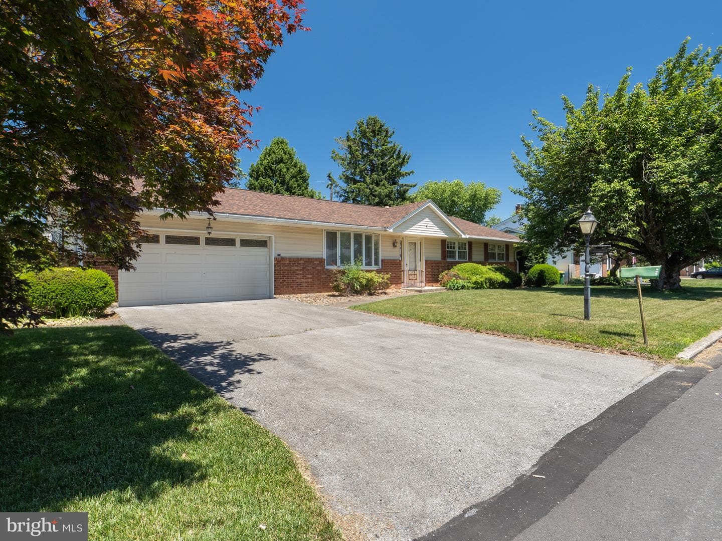 7515 Woodbine Road photo 2
