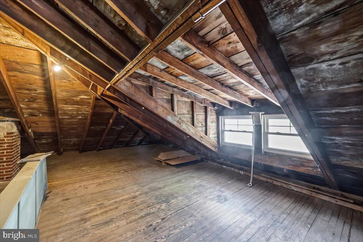 2030 Lawfer Avenue photo 25
