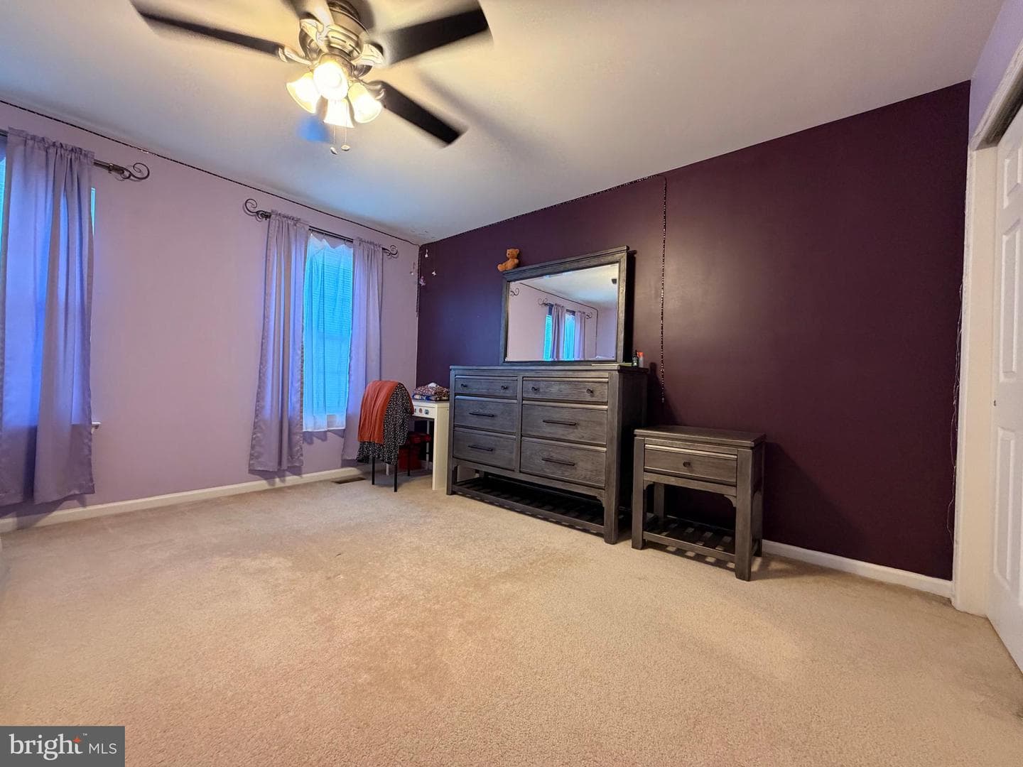 894 Yorkshire Drive photo 43