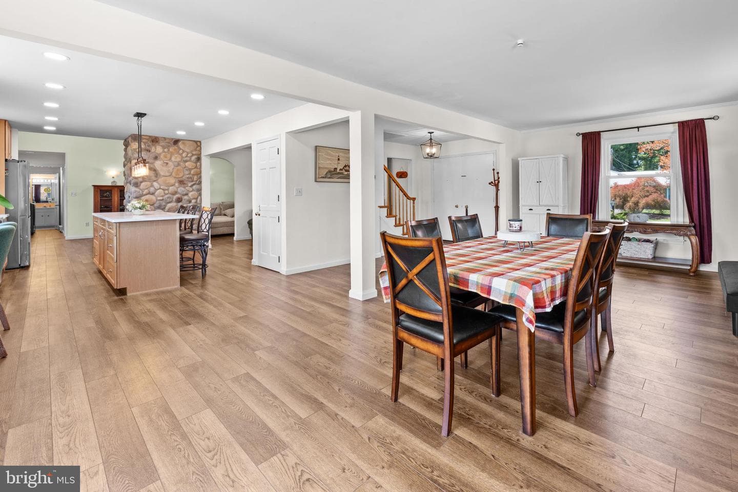 3146 Club Drive photo 18