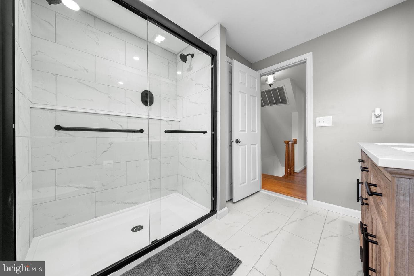 3146 Club Drive photo 42