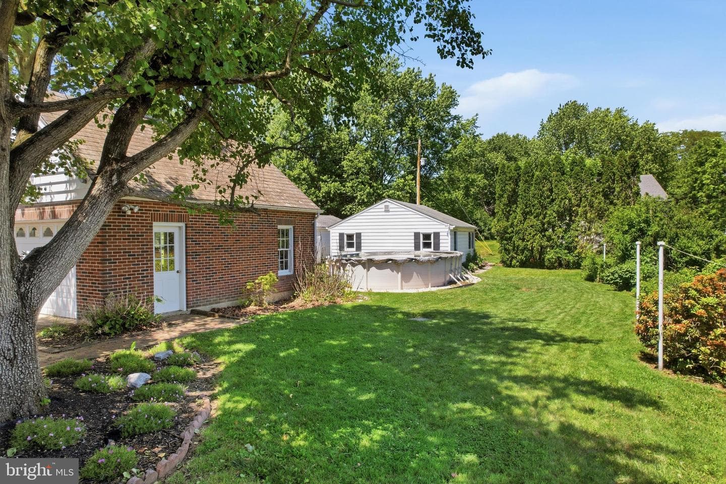 3827 Park Avenue photo 44