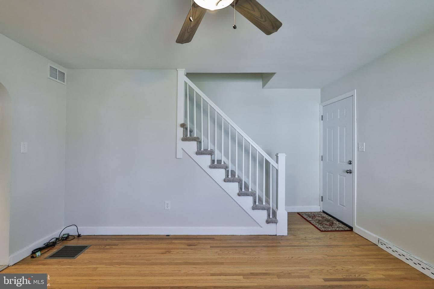 250 Adrain Street photo 5