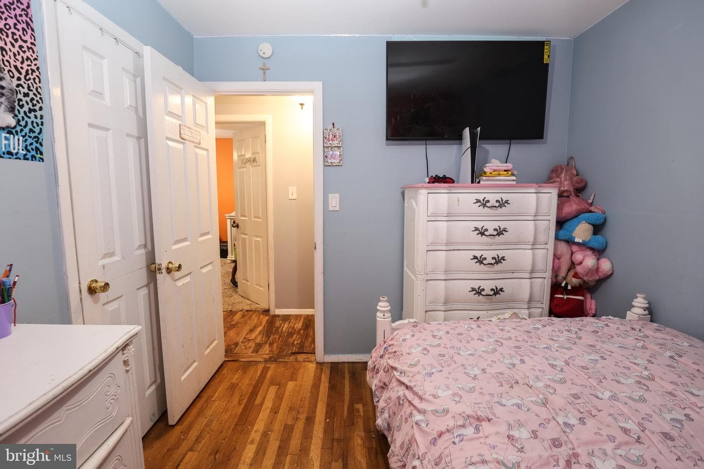 511 E Harrison Street photo 23