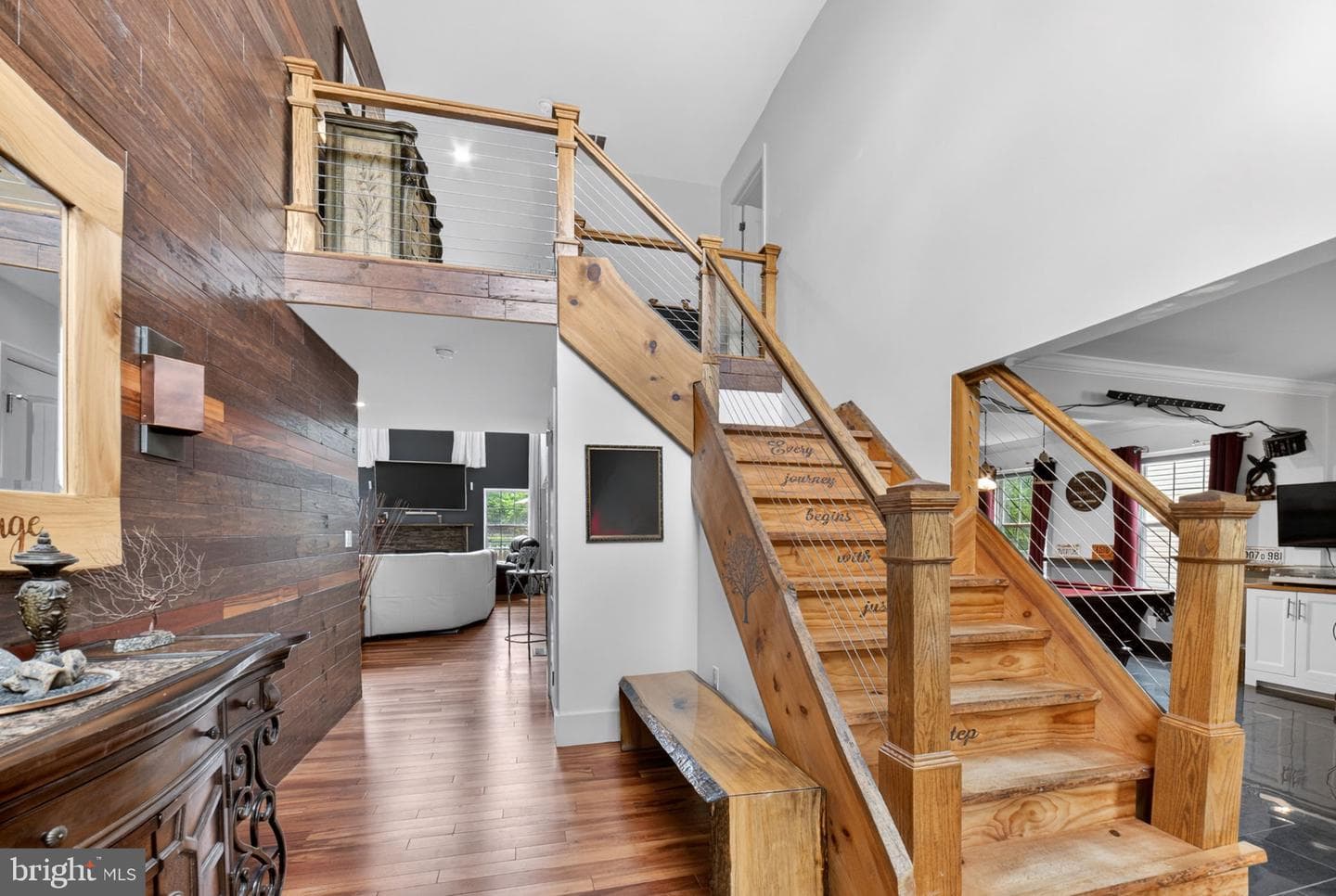 6840 Scenic View Drive photo 3