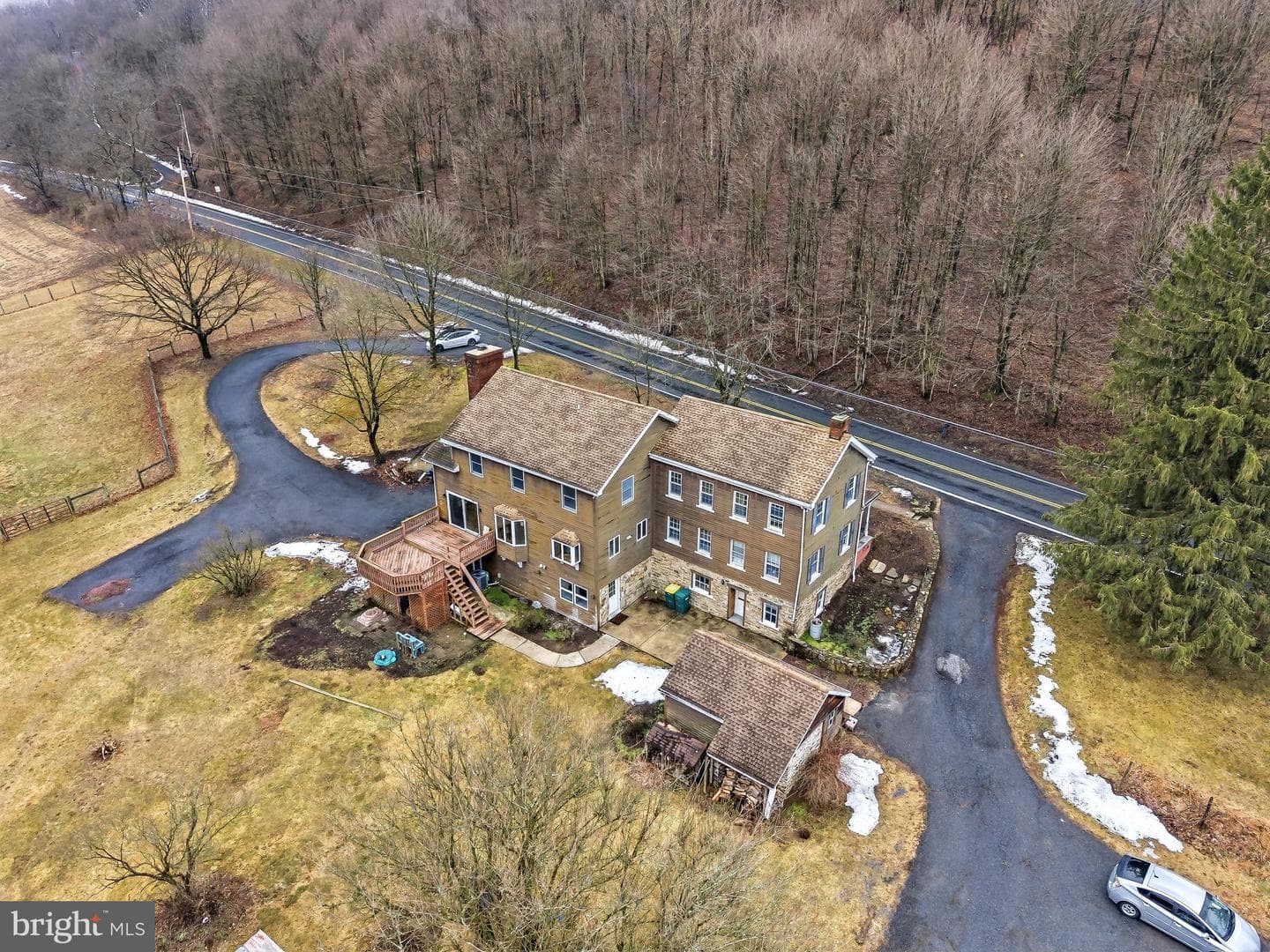 8849 Kistler Valley Road photo 4