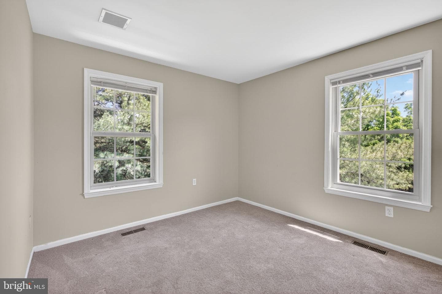 4073 Waterford Drive photo 31