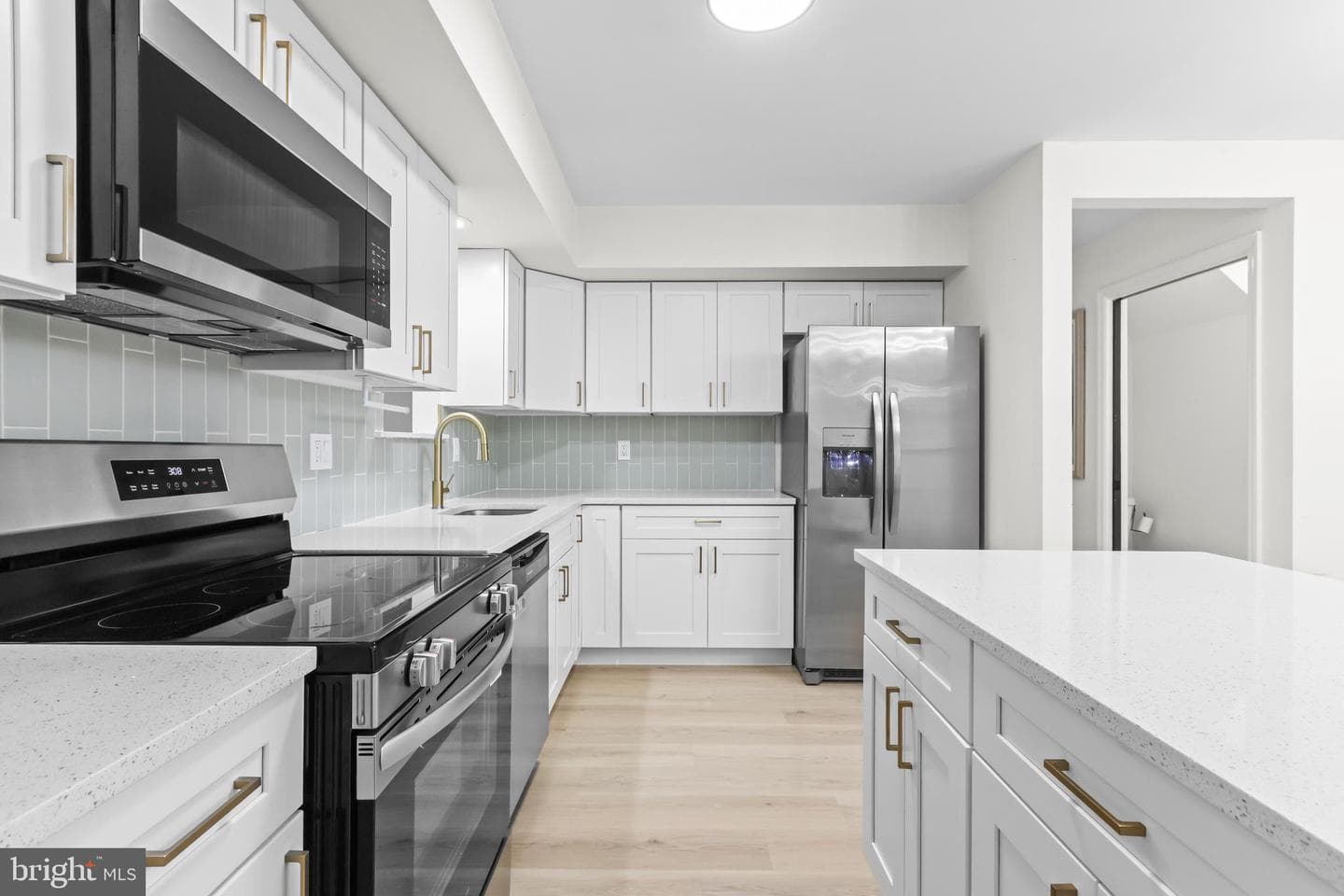 721 Wistar Street photo 9