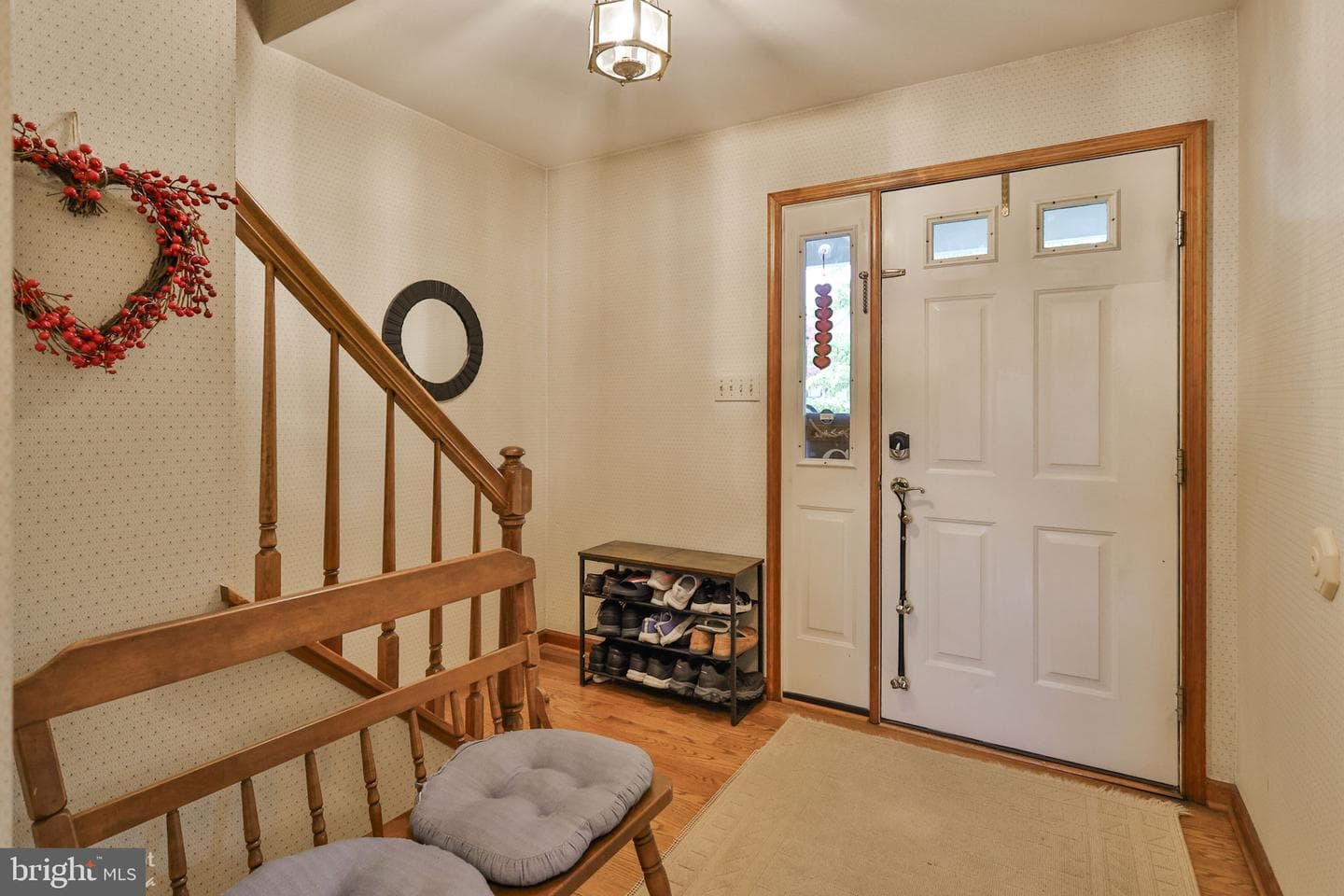 7049 Carriage Drive photo 5