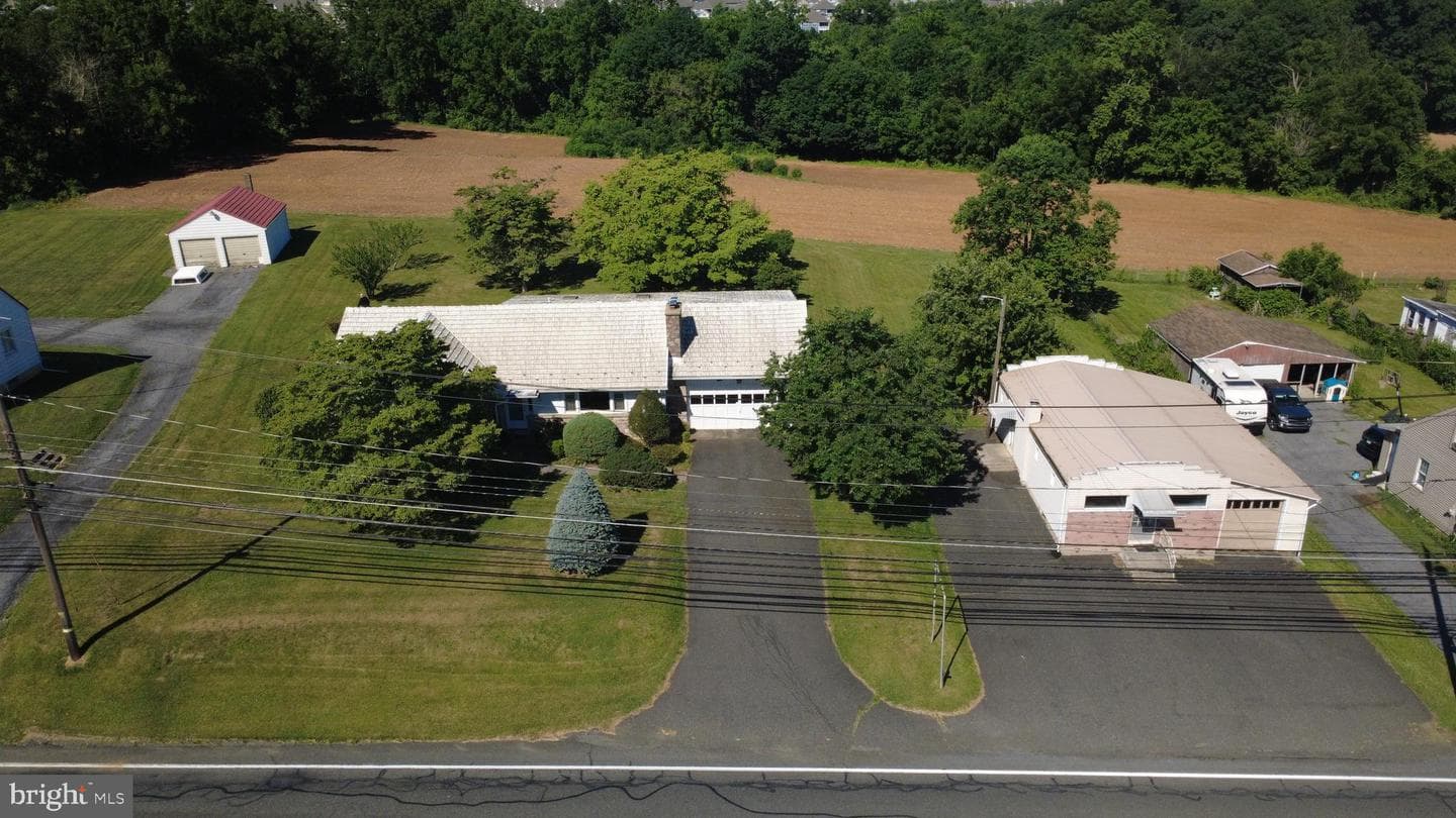 1294 Trexlertown Road photo 32