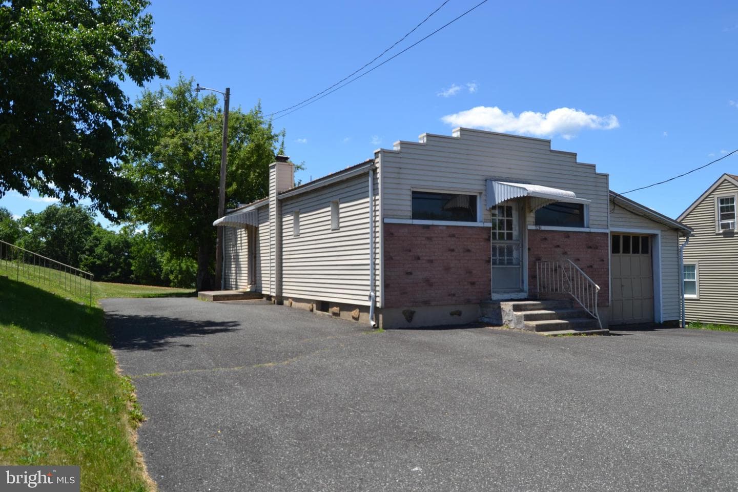 1294 Trexlertown Road photo 7
