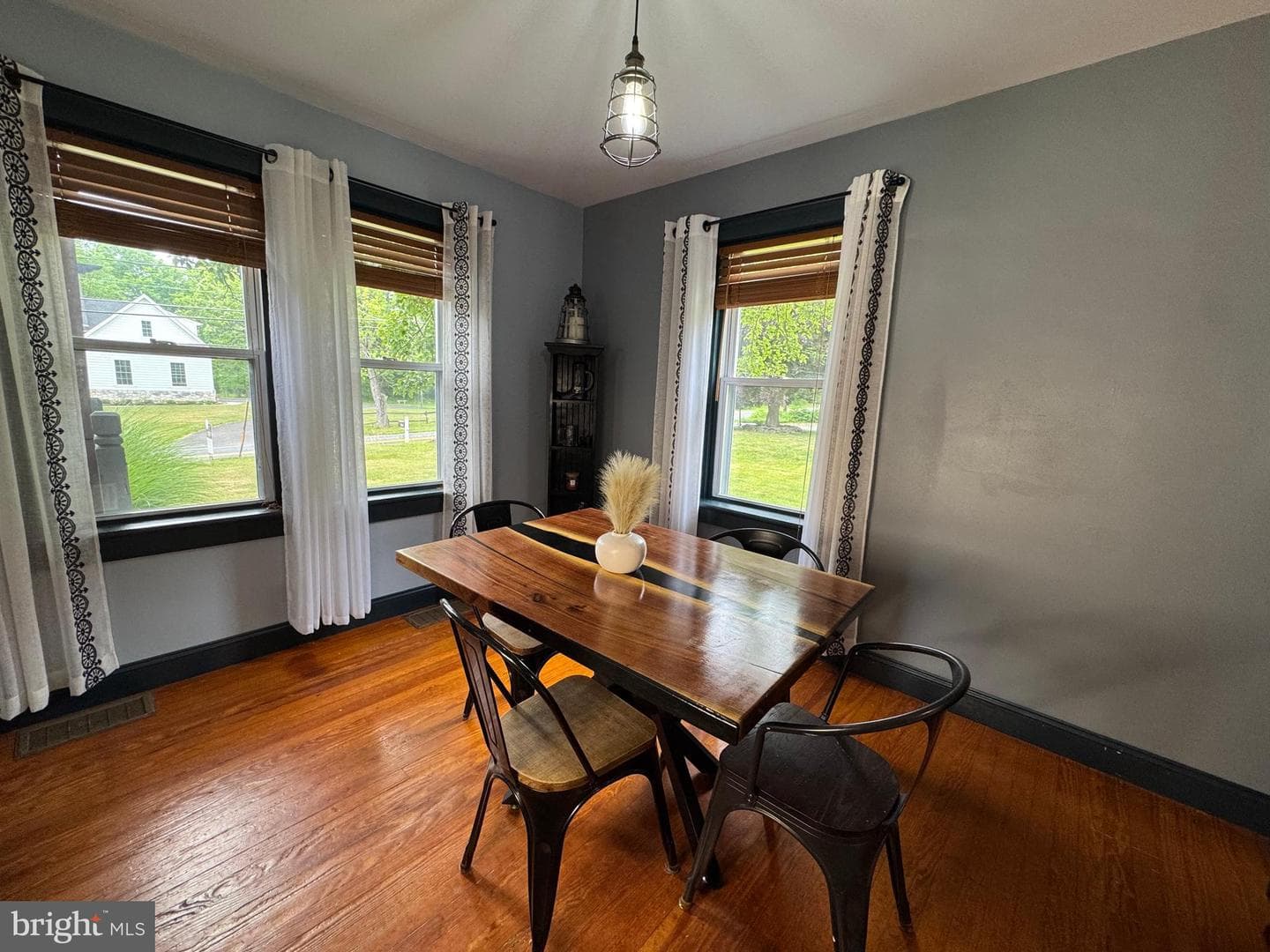 4425 Vera Cruz photo 8