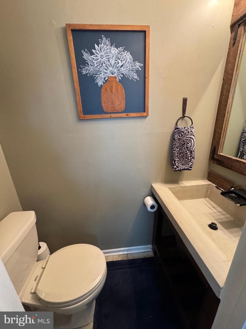3412 Colonial Court photo 9