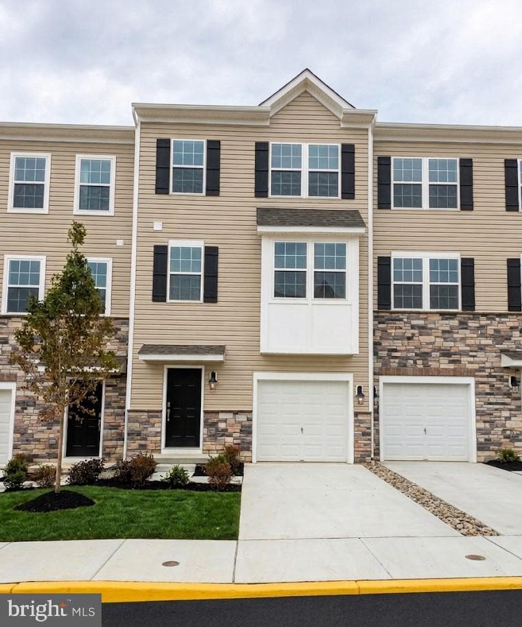 8303 Brodie Court, Breinigsville