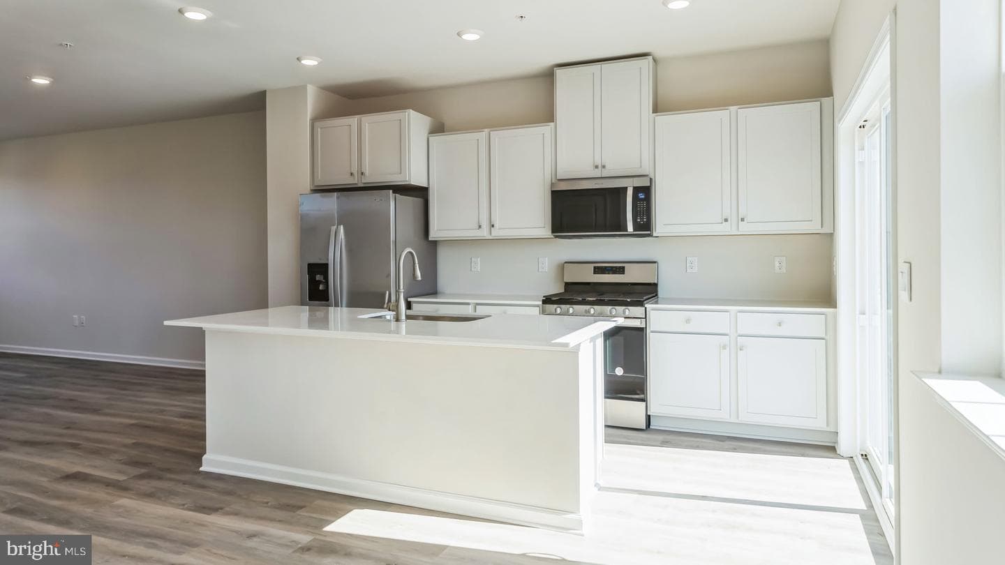 8303 Brodie Court photo 32