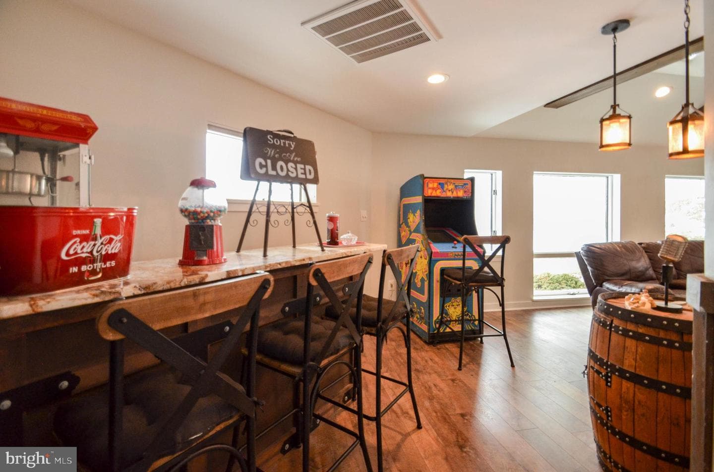 5061 Wendi Drive W photo 16