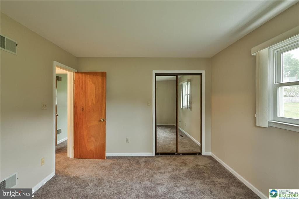 4354 Fieldstone photo 16