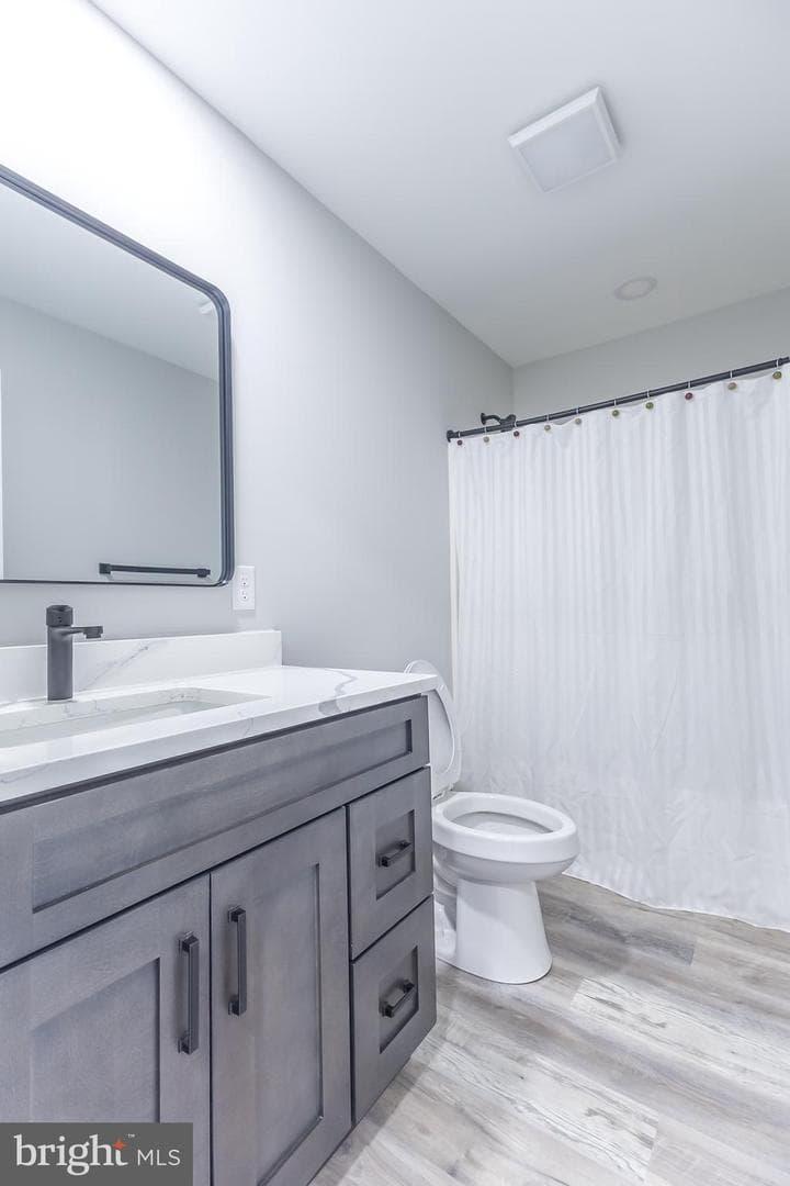 238 E Cumberland Street photo 57