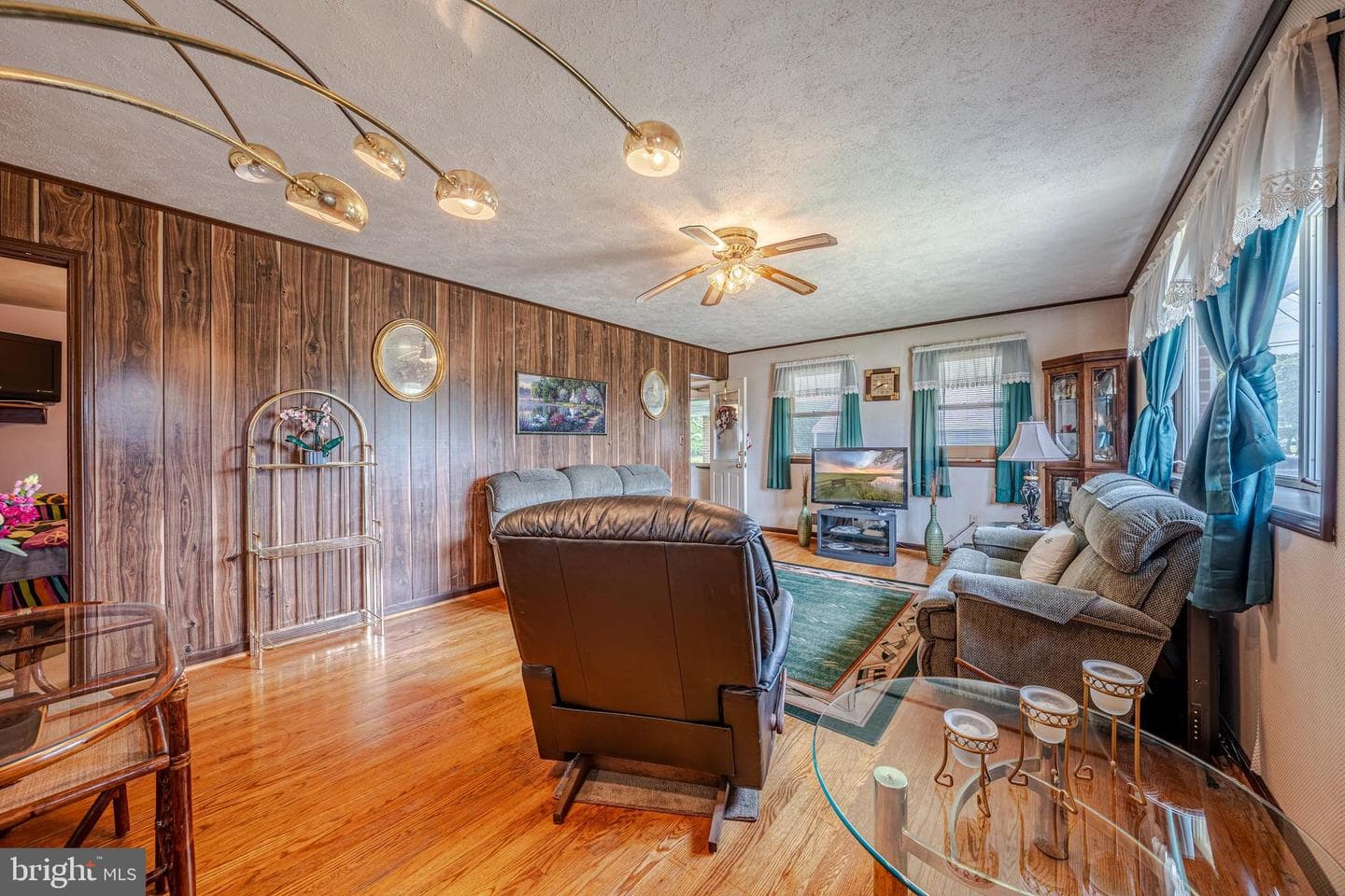 4352 Ruth Road photo 4