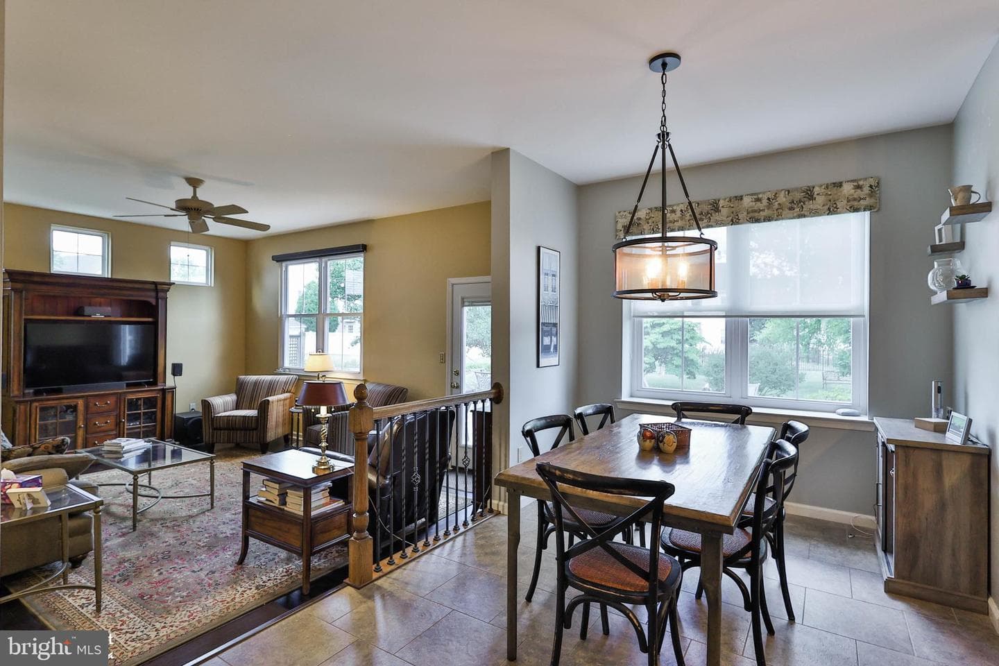 4826 Somerset Lane photo 9