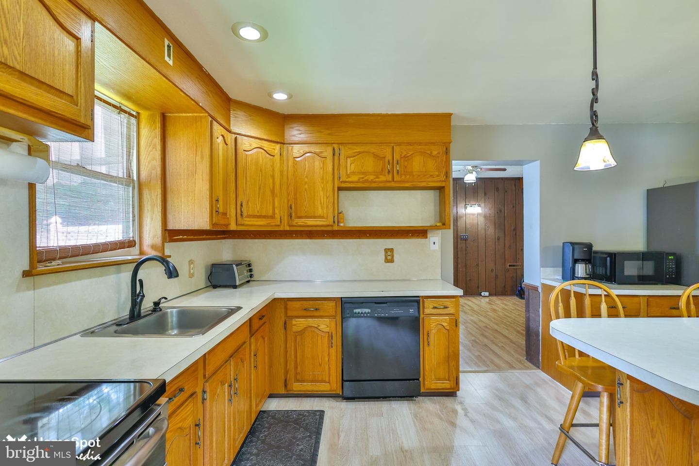 944 N Broad Street photo 12