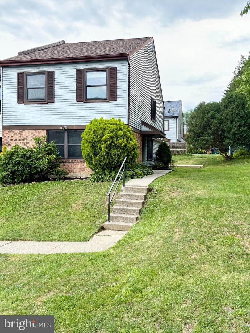 1726 Saratoga Court, Allentown