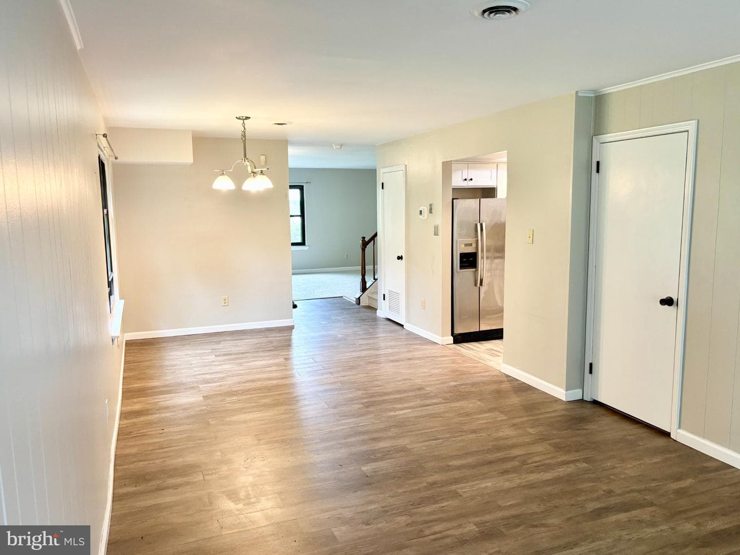 1726 Saratoga Court photo 13