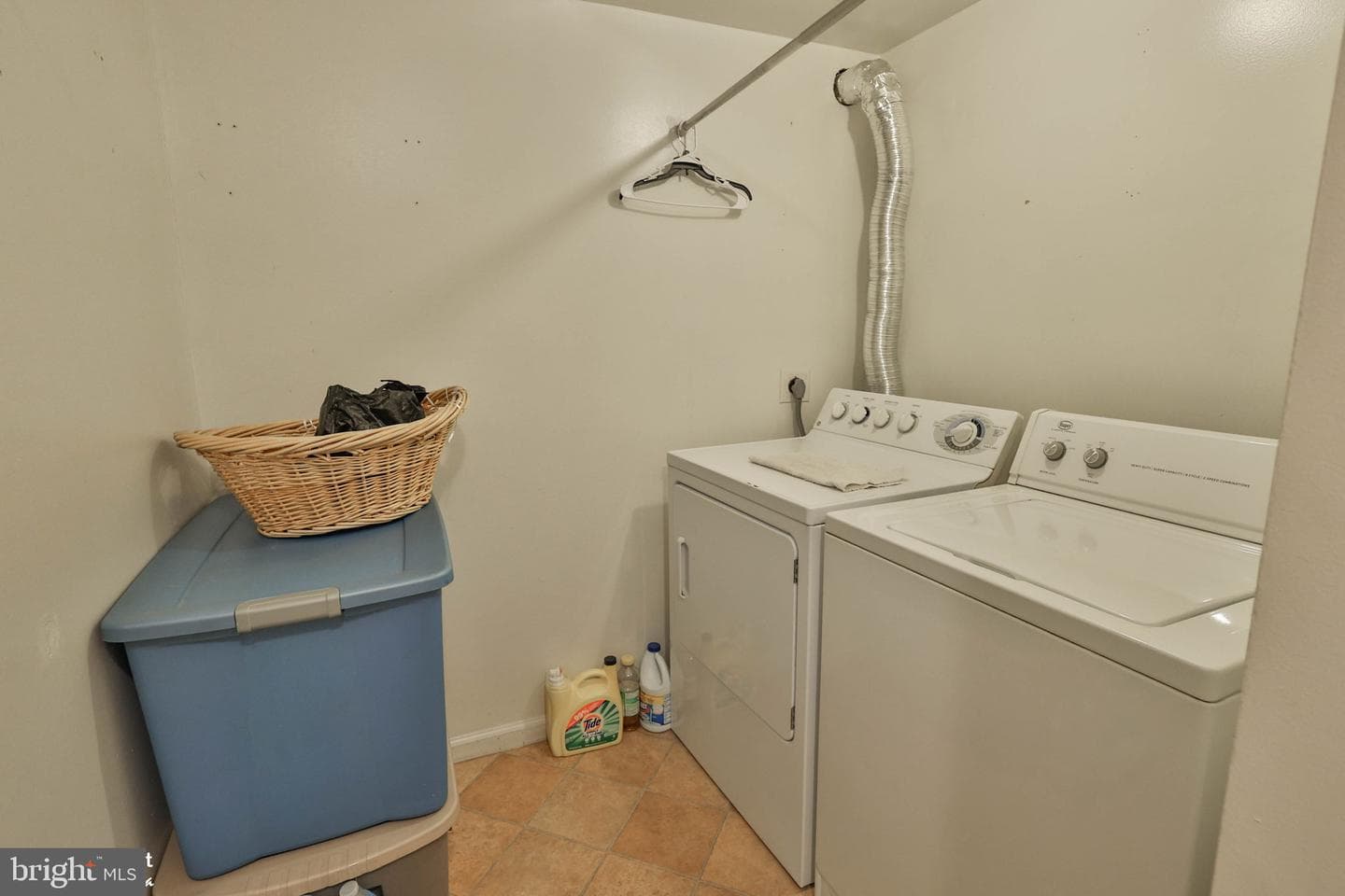 409 W Lehigh Street photo 10