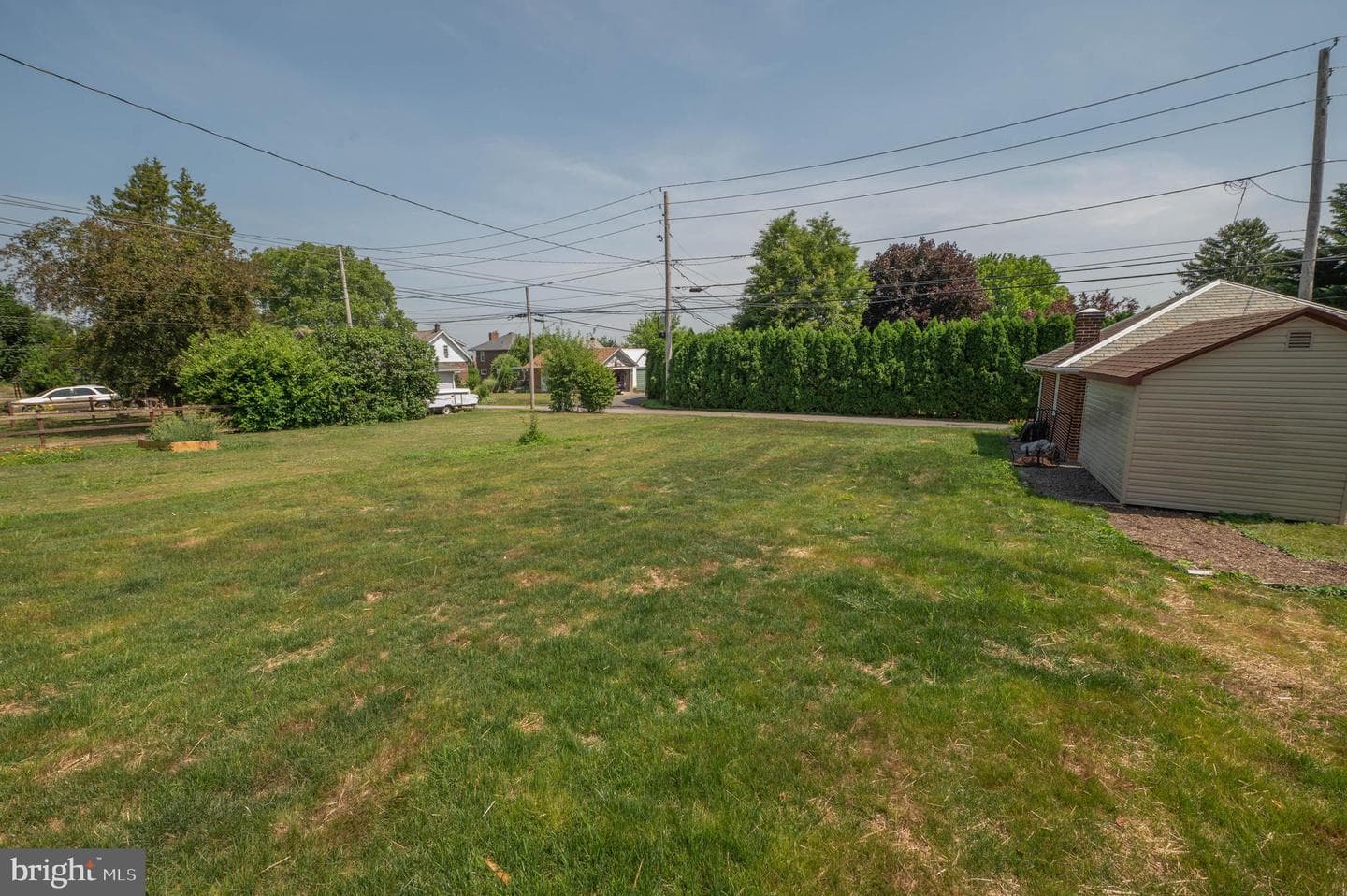 309 N 2nd Street photo 25