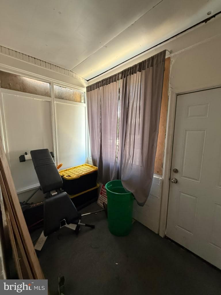 528 W Tilghman Street photo 19