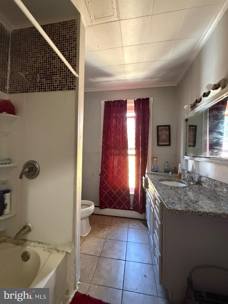 528 W Tilghman Street photo 9