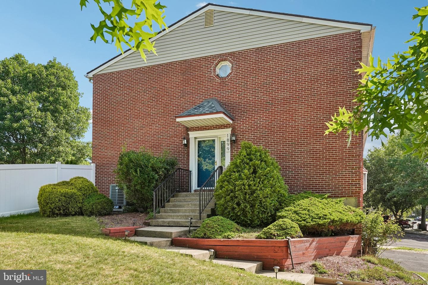 1899 Georgia Drive, Whitehall