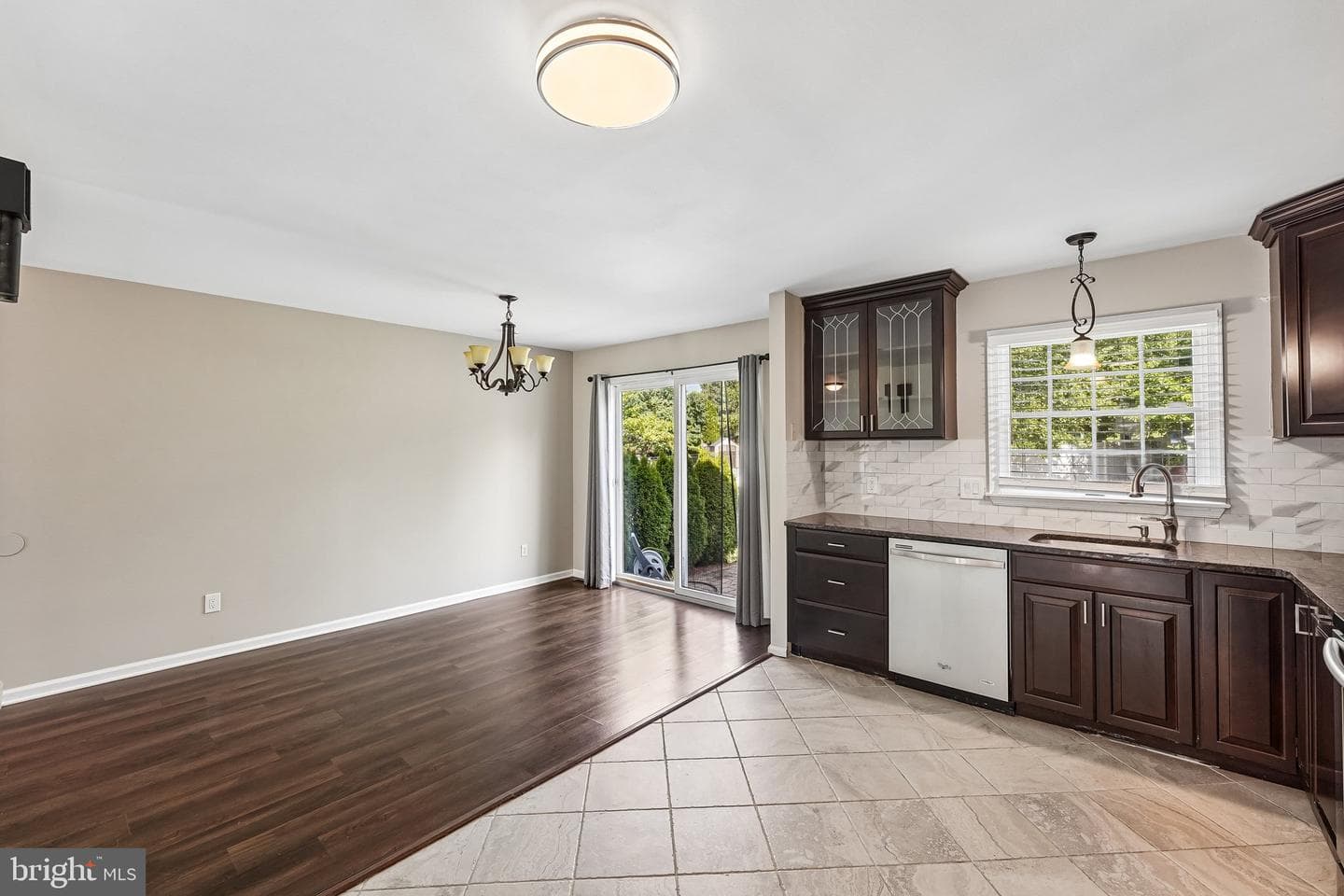 1899 Georgia Drive photo 8