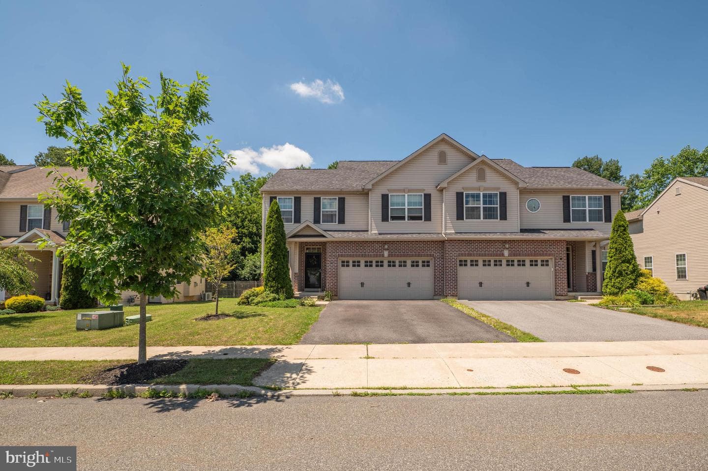 466 Racite Road photo 1