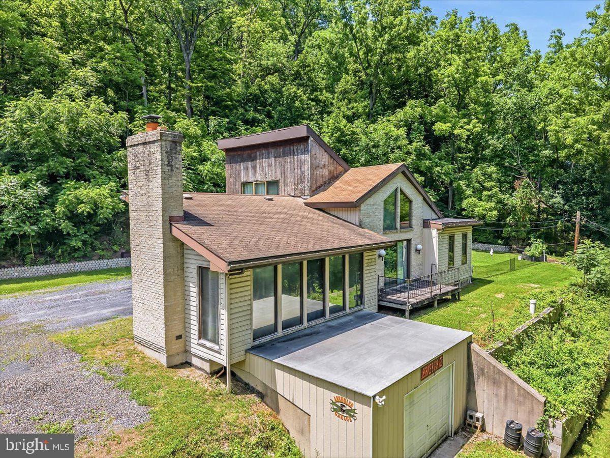5340 2nd Street photo 1